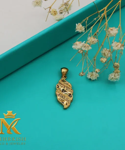 پلاک زنانه طلا 18 عیار کد بی 1178