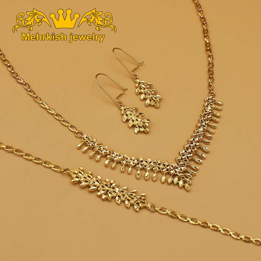 سرویس تراش فلاور طلا طلا 18 عیار کد 4971 سرویس تراش فلاور طلا طلا 18 عیار کد 4971