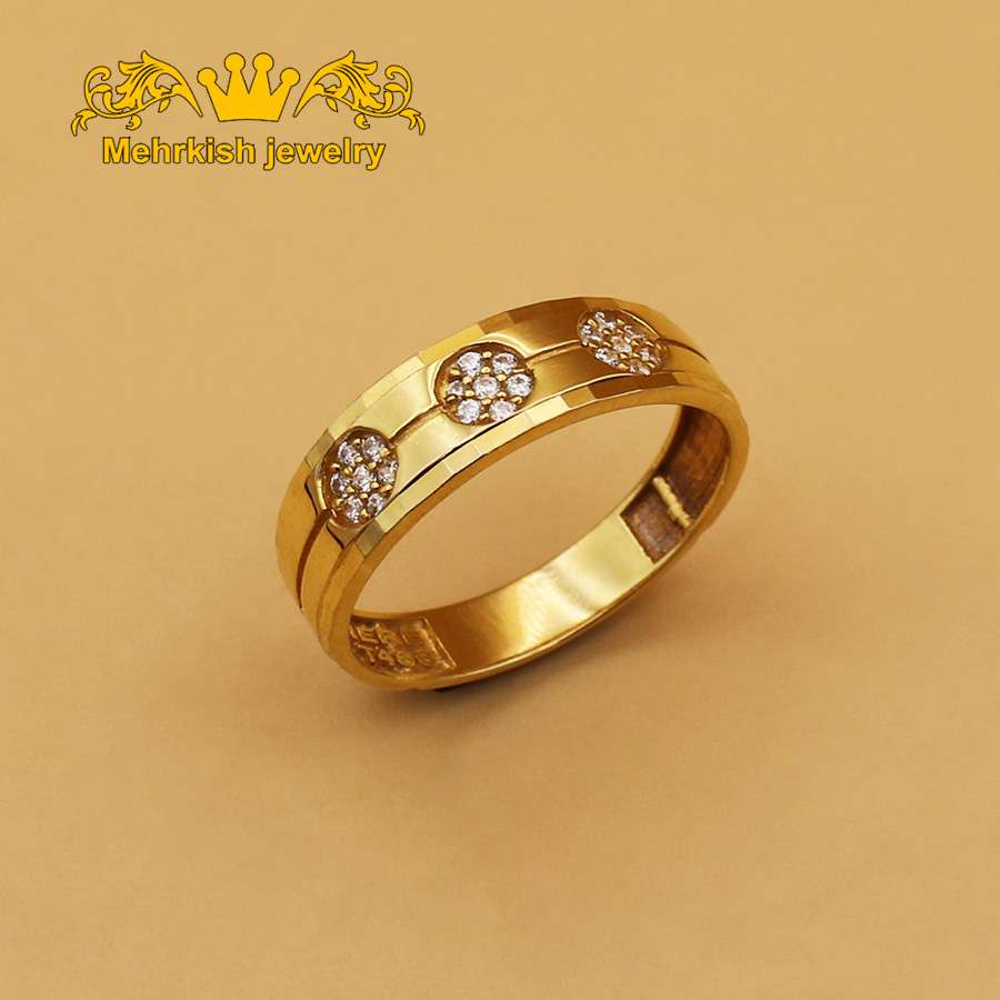 حلقه ست نگین دار طلا ۱۸ عیار کد B-666 1 حلقه ست نگین دار طلا ۱۸ عیار کد B-666