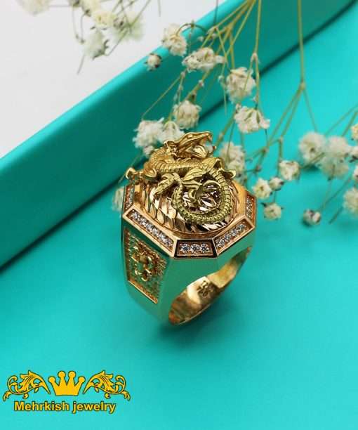 انگشتر مردانه KING طلای ۱۸ عیار نگین‌دار کد 7087
