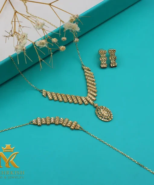سرويس طلا زنانه کد 7832
