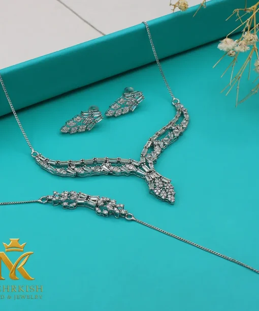 سرویس طلا زنانه کد 7853